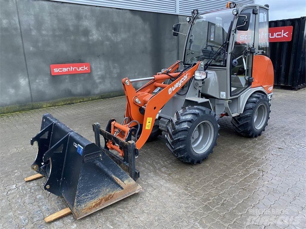 Weycor AR320 Cab Kompaktlastare