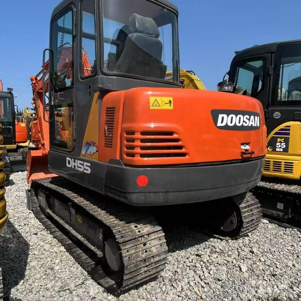 Doosan 55 Bandgrävare