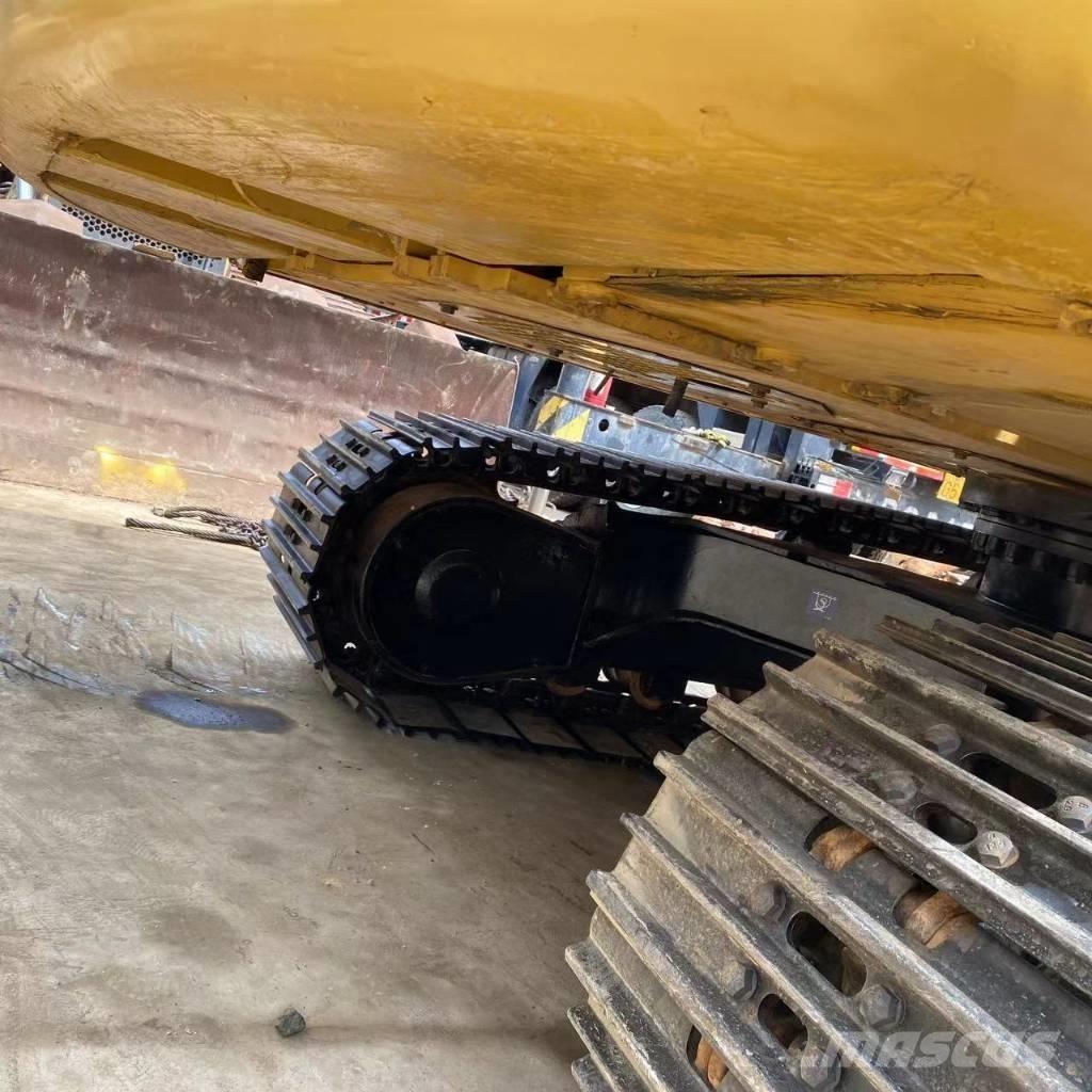 CAT 320 GC Bandgrävare