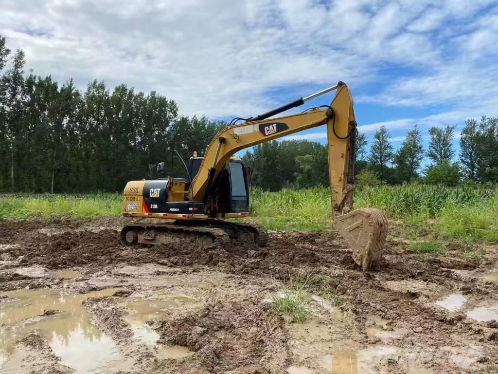 CAT 312D Midigrävmaskiner 7t - 12t