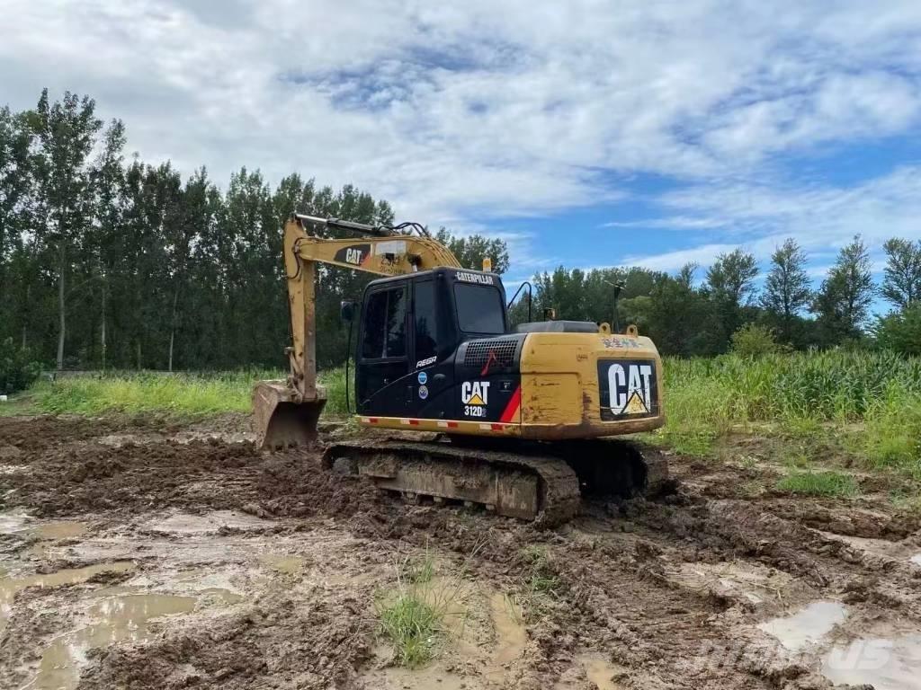CAT 312D Midigrävmaskiner 7t - 12t
