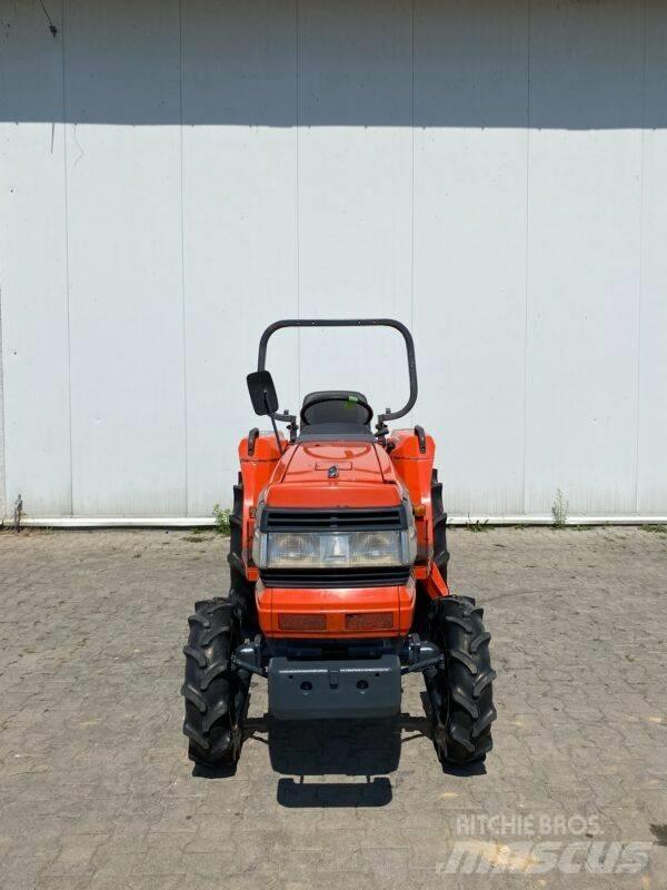Kubota GL 221 Kompakttraktorer