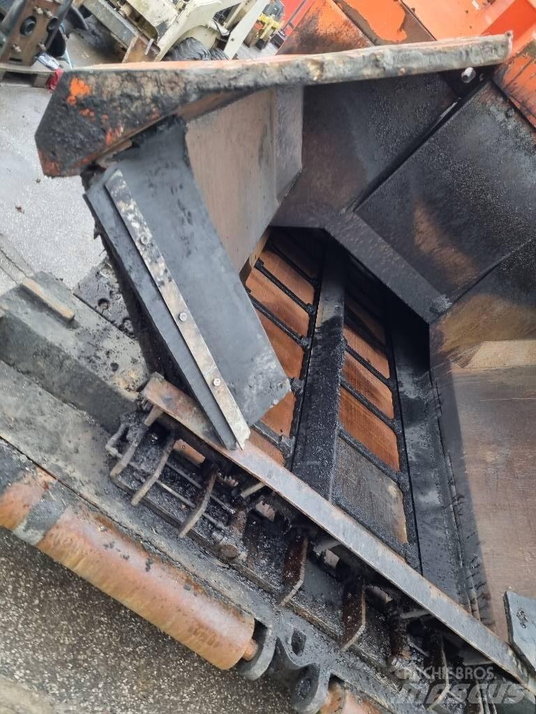 ABG Titan 8820 Asfaltsläggningsmaskiner
