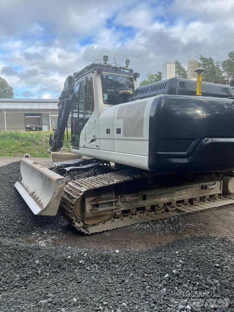Hidromek HMK 220 LC Bandgrävare