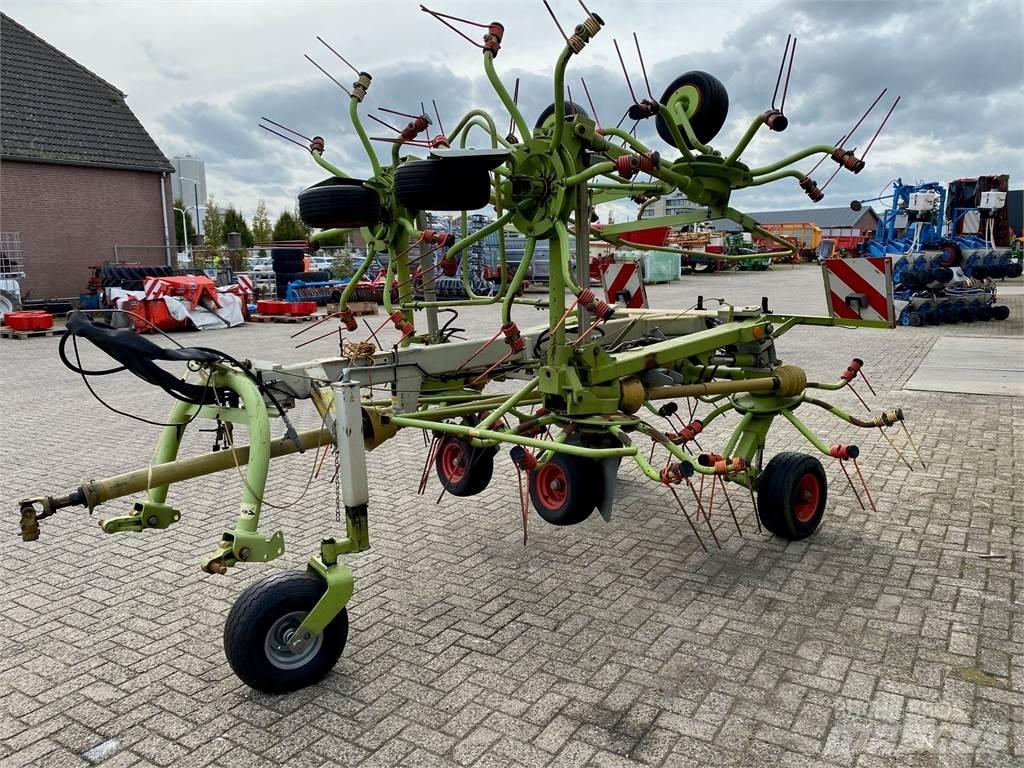 CLAAS volto 1050T Vändare och luftare