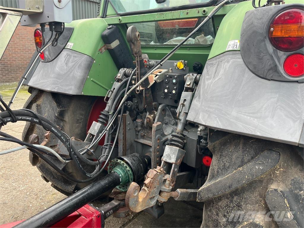 Fendt 411 VARIO Traktorer
