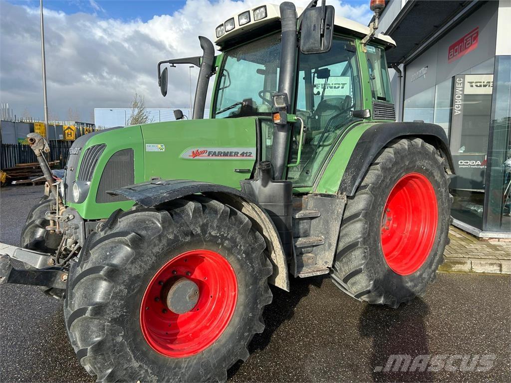 Fendt 412 Traktorer