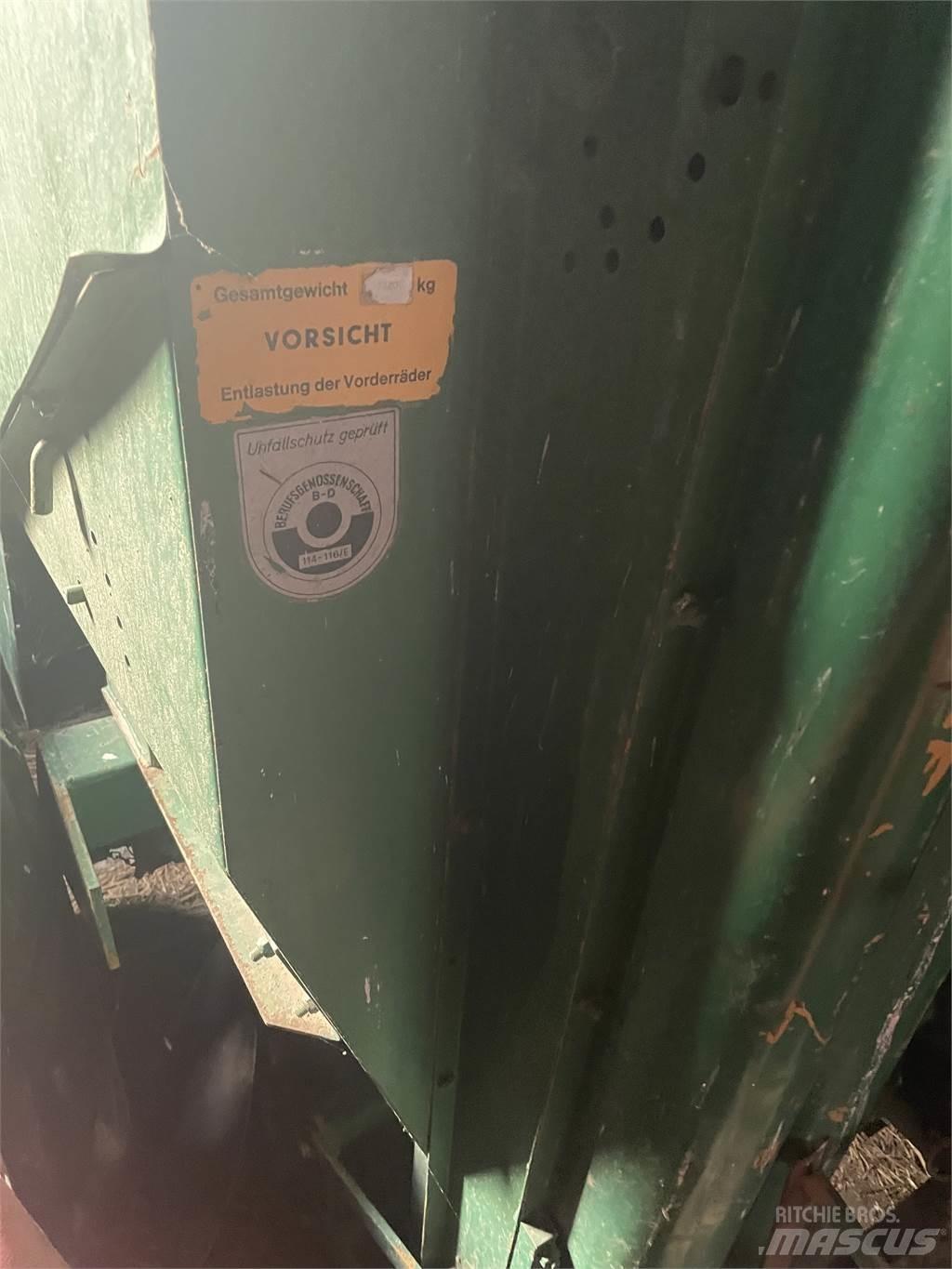 Hassia pootmachine Potatisupptagare och potatisgrävare