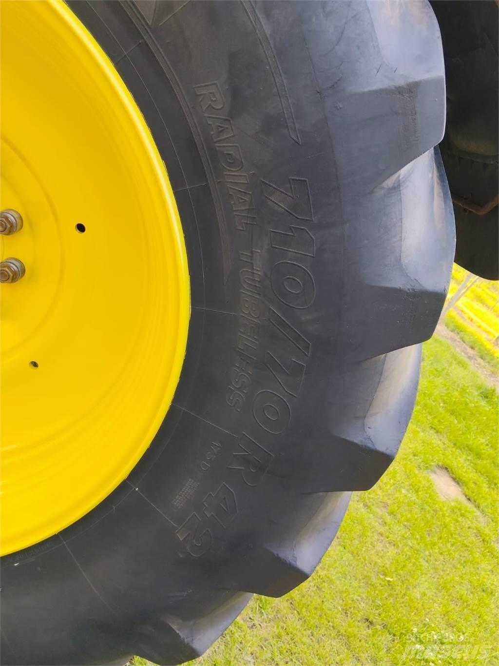John Deere 6195R Traktorer