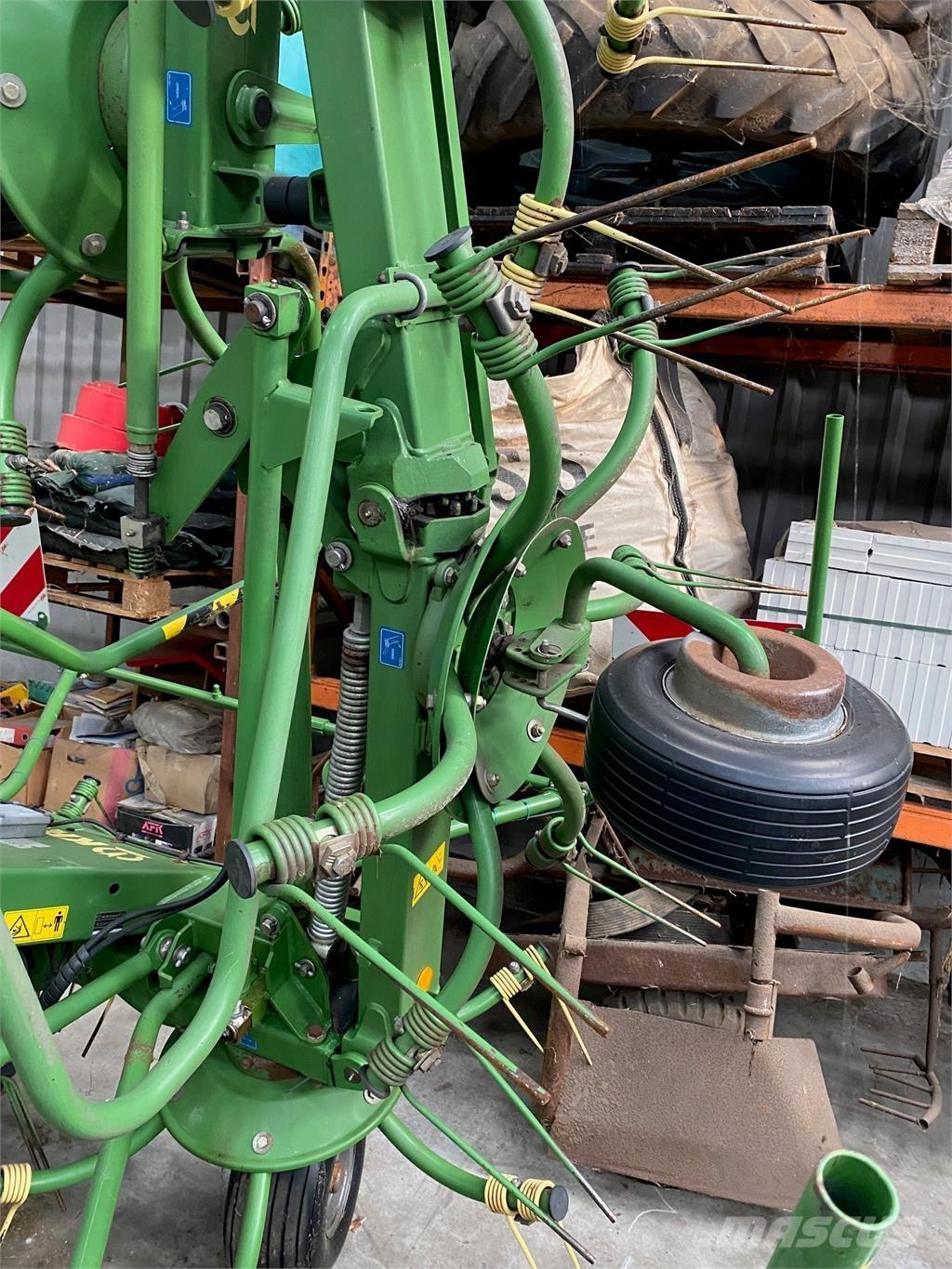 Krone KW 8.82 Vändare och luftare