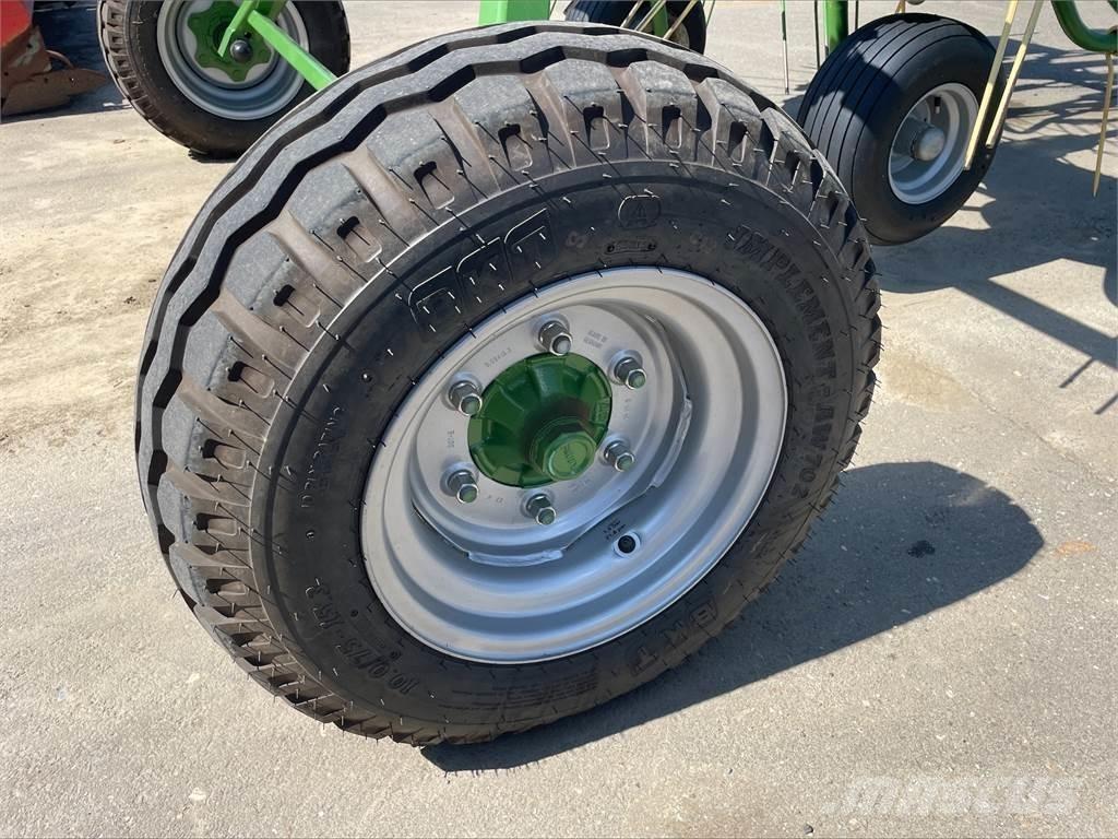 Krone KWT 11.22 Vändare och luftare