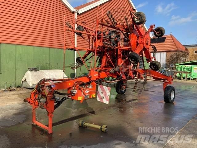 Kuhn GA 8521 hark Vändare och luftare