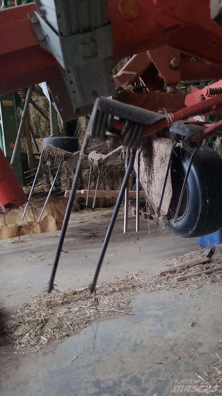 Kuhn GF 13002 Vändare och luftare