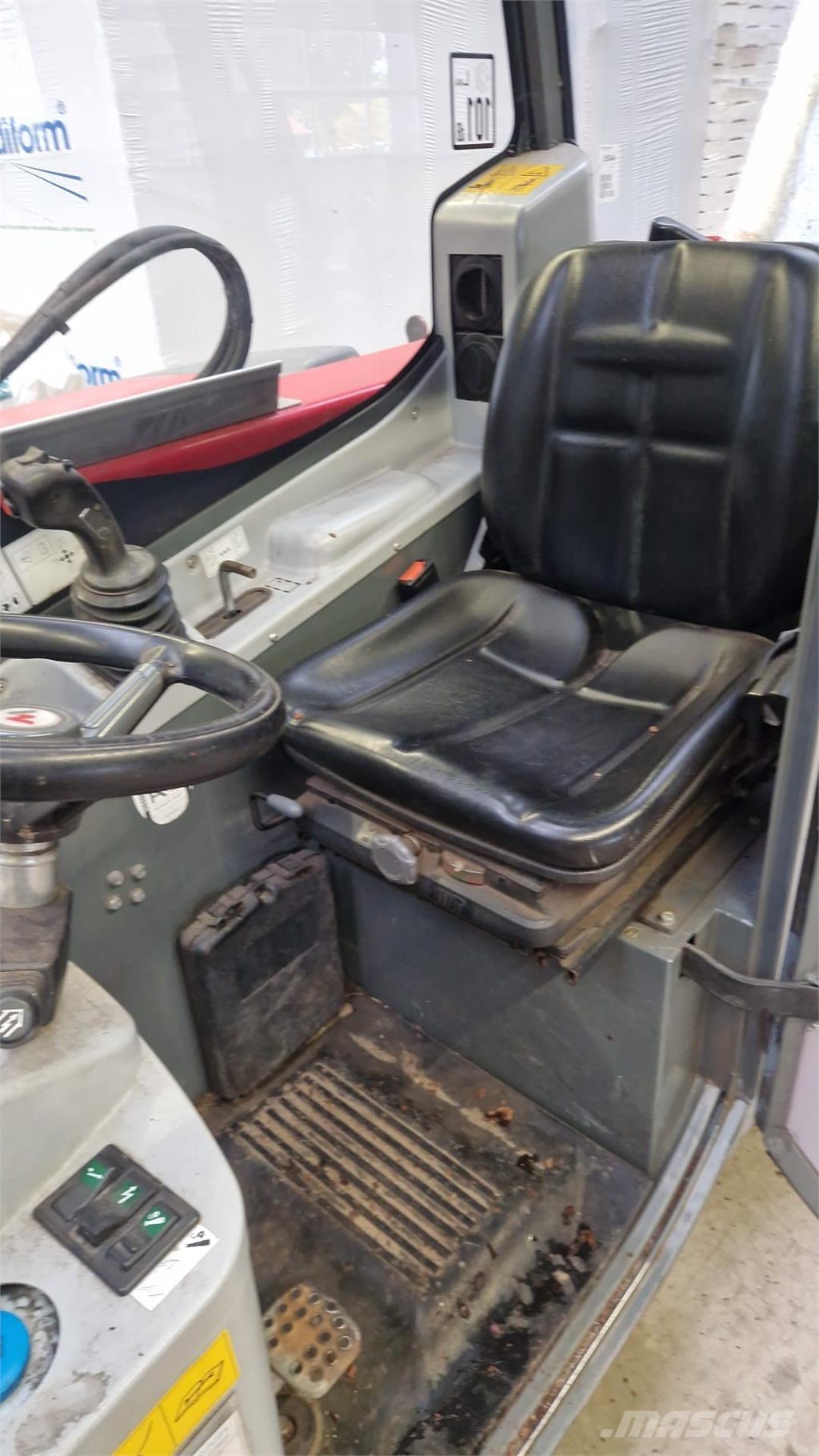 Weidemann t4512 Redskapsbärare för lantbruk