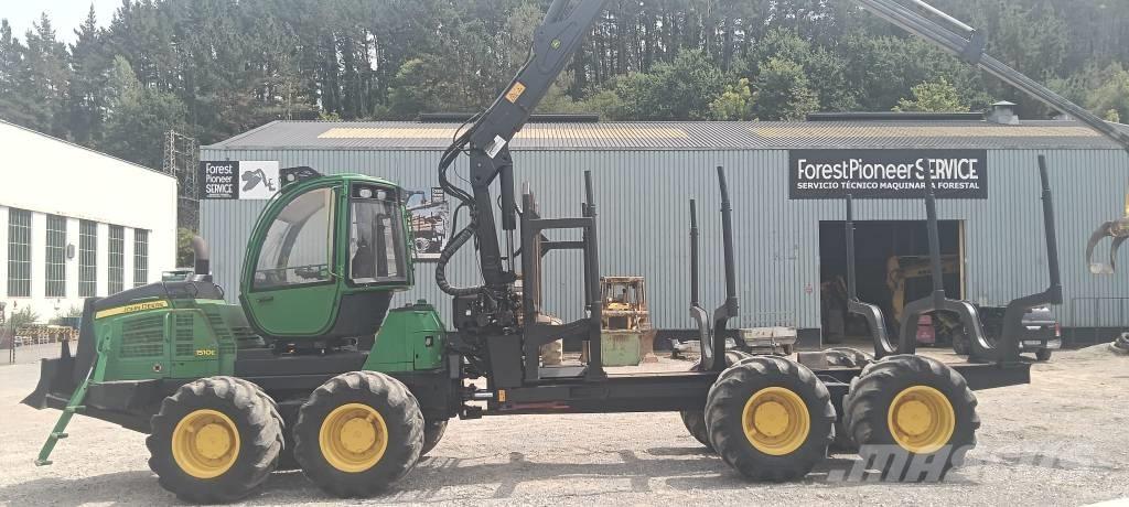 John Deere 1510 E Skotare