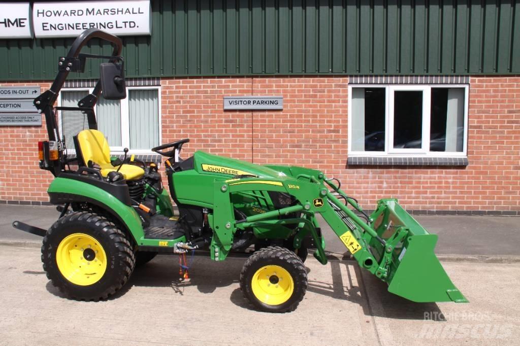John Deere 2026R Traktorer