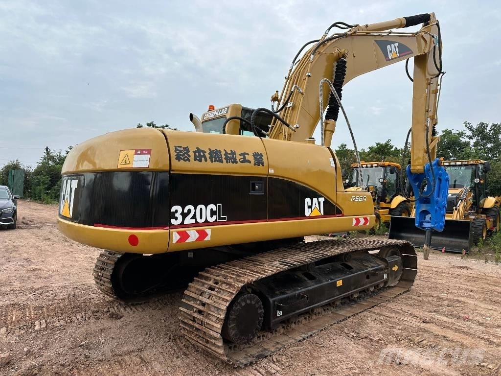 CAT 320 C L Bandgrävare