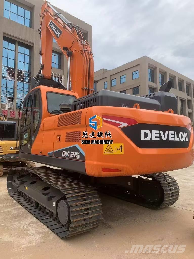 Develon DX 215 Midigrävmaskiner 7t - 12t