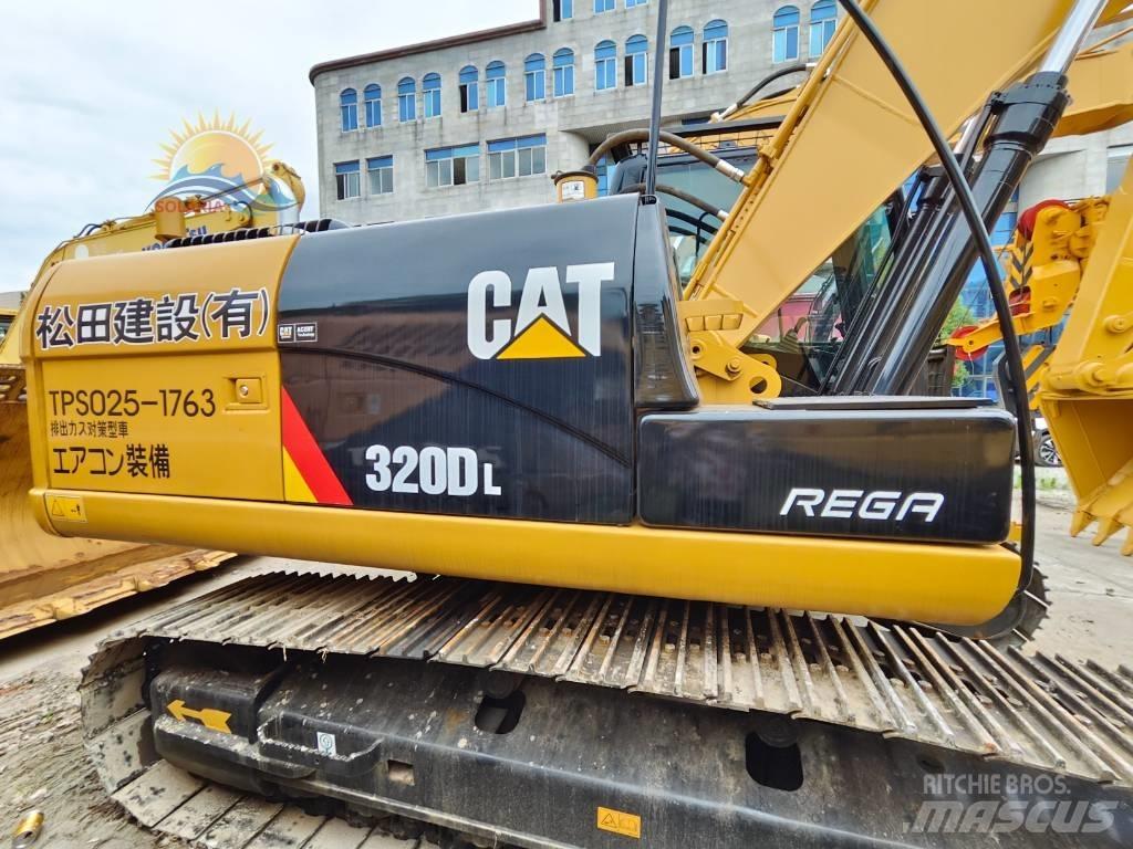 CAT 320 D L Bandgrävare