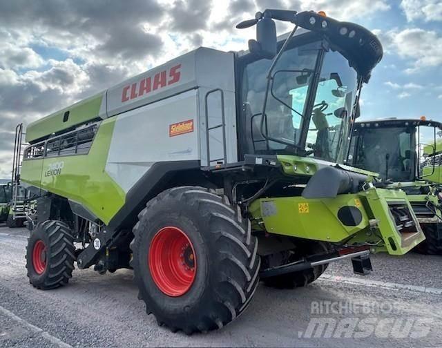CLAAS LEXION 7400 Skördetröskor
