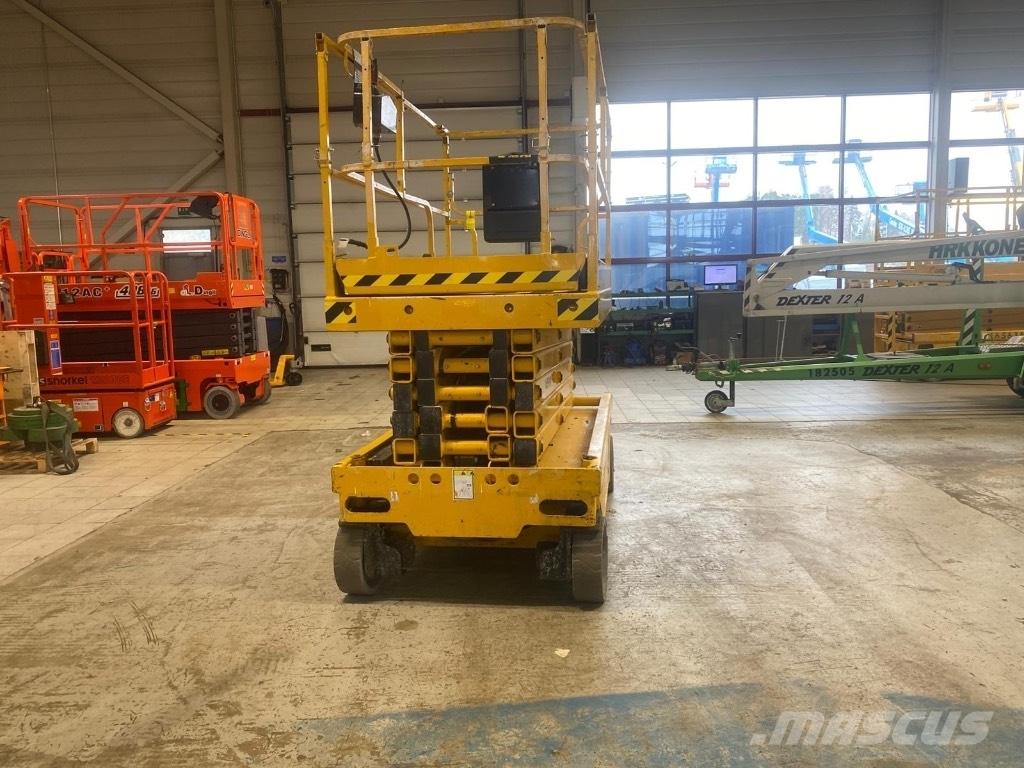 Haulotte Compact 14 Saxliftar