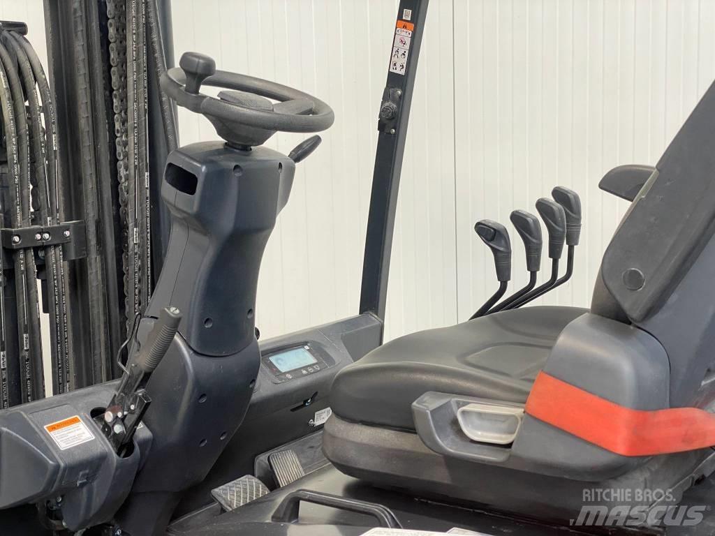 Doosan B50XC-7 Elmotviktstruckar