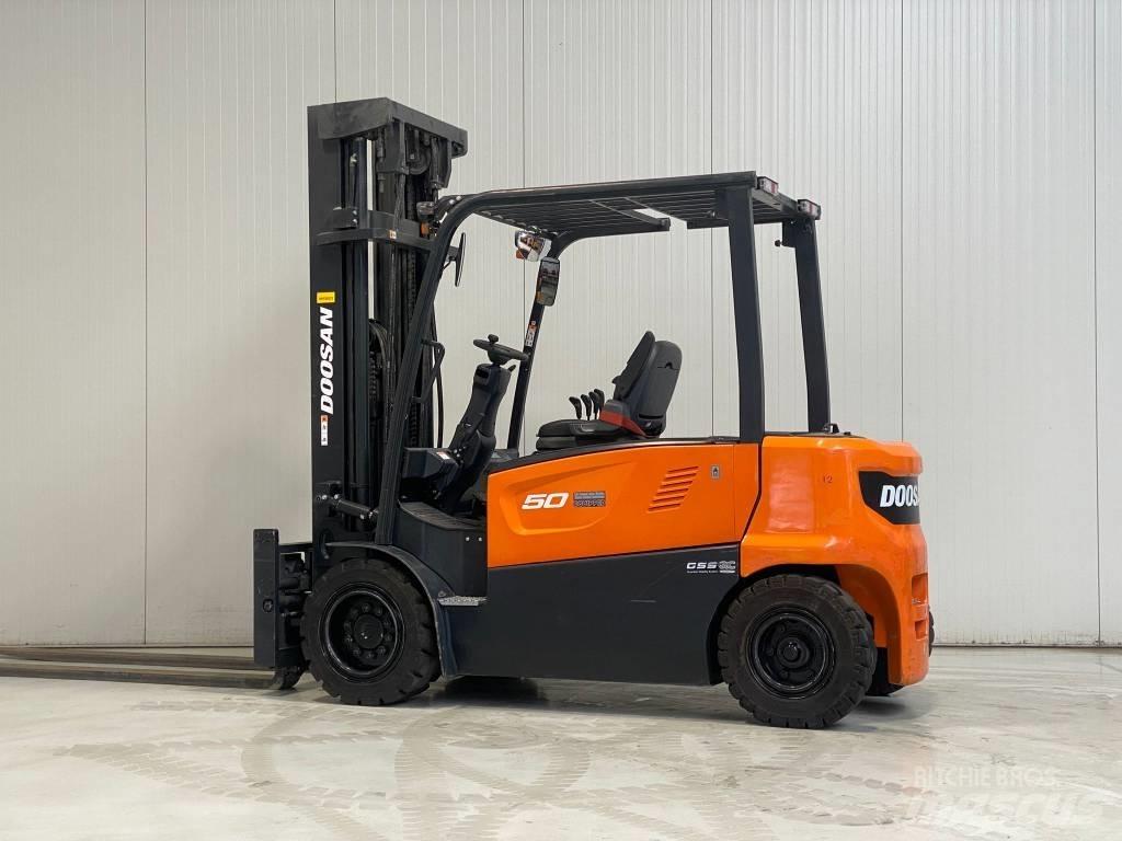 Doosan B50XC-7 Elmotviktstruckar