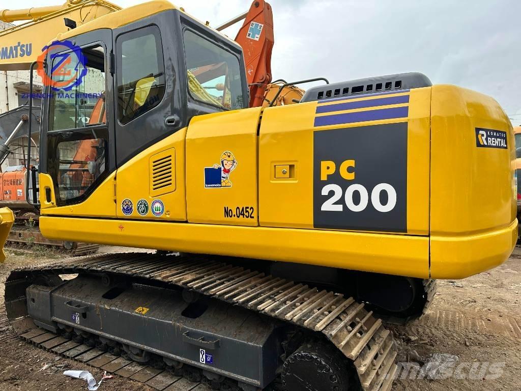Komatsu PC 200-7 Bandgrävare