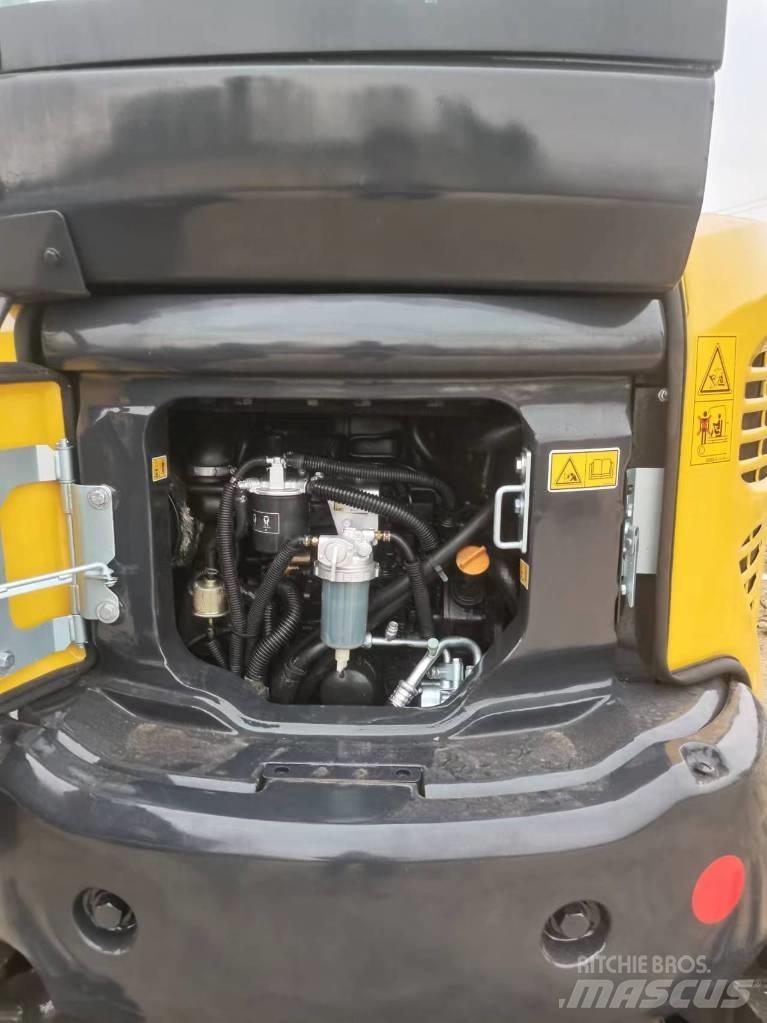 Komatsu PC 35 Minigrävare < 7t