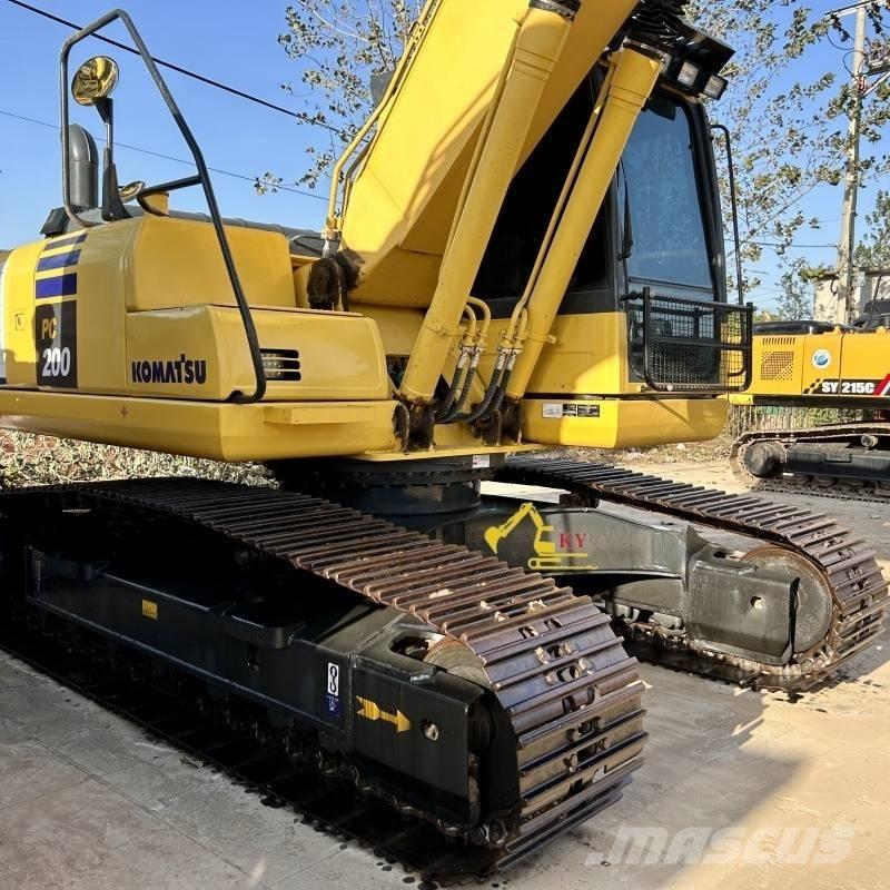Komatsu PC 200-8 Bandgrävare