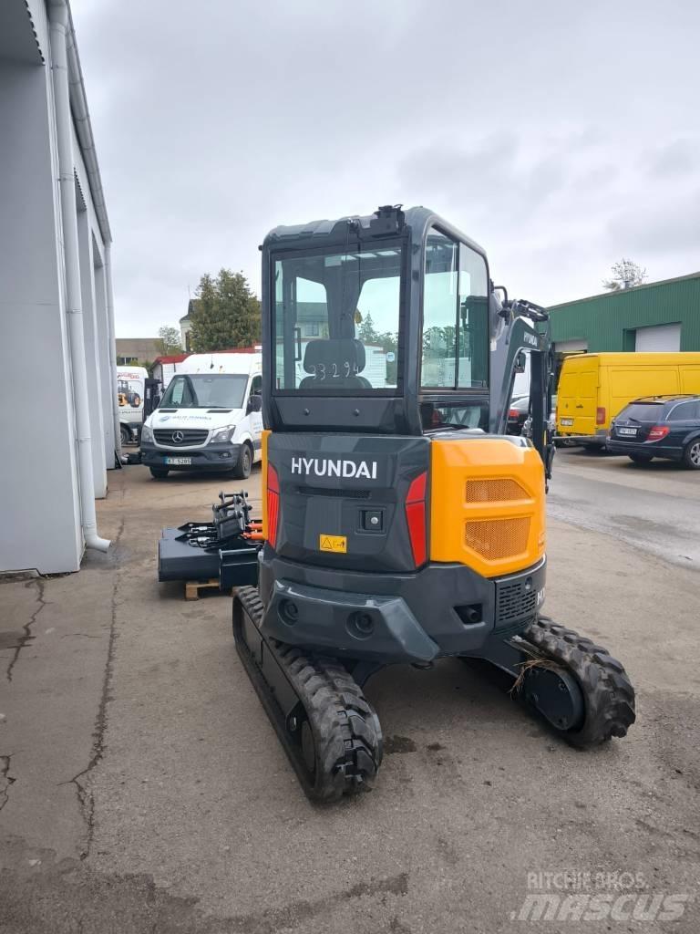 Hyundai HX 25 AZ Minigrävare < 7t