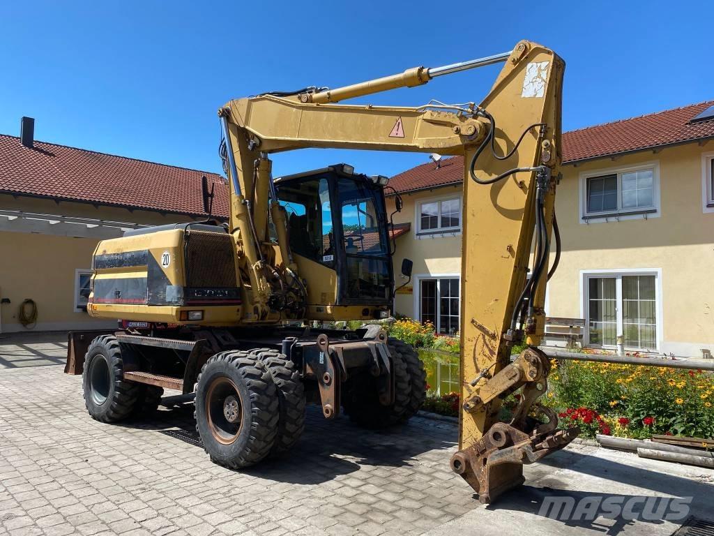 CAT M 312 Hjulgrävare