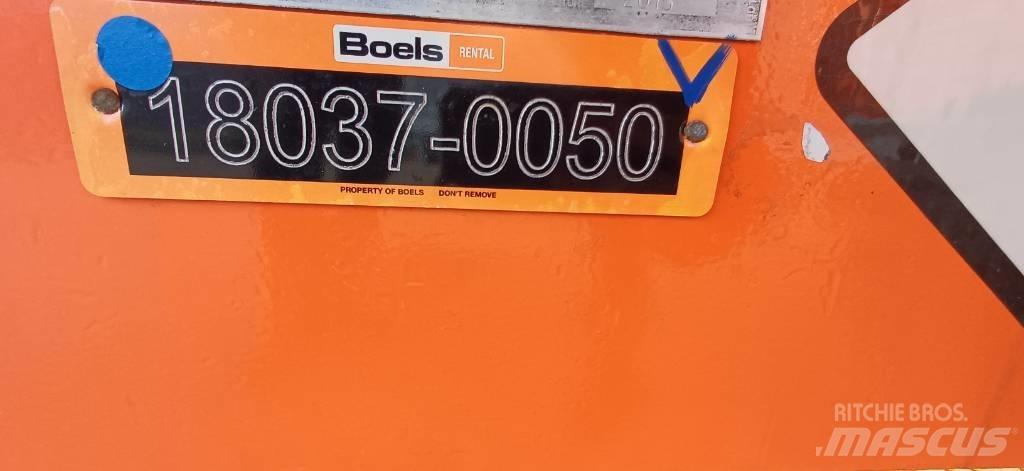 JLG M600JP Bomliftar