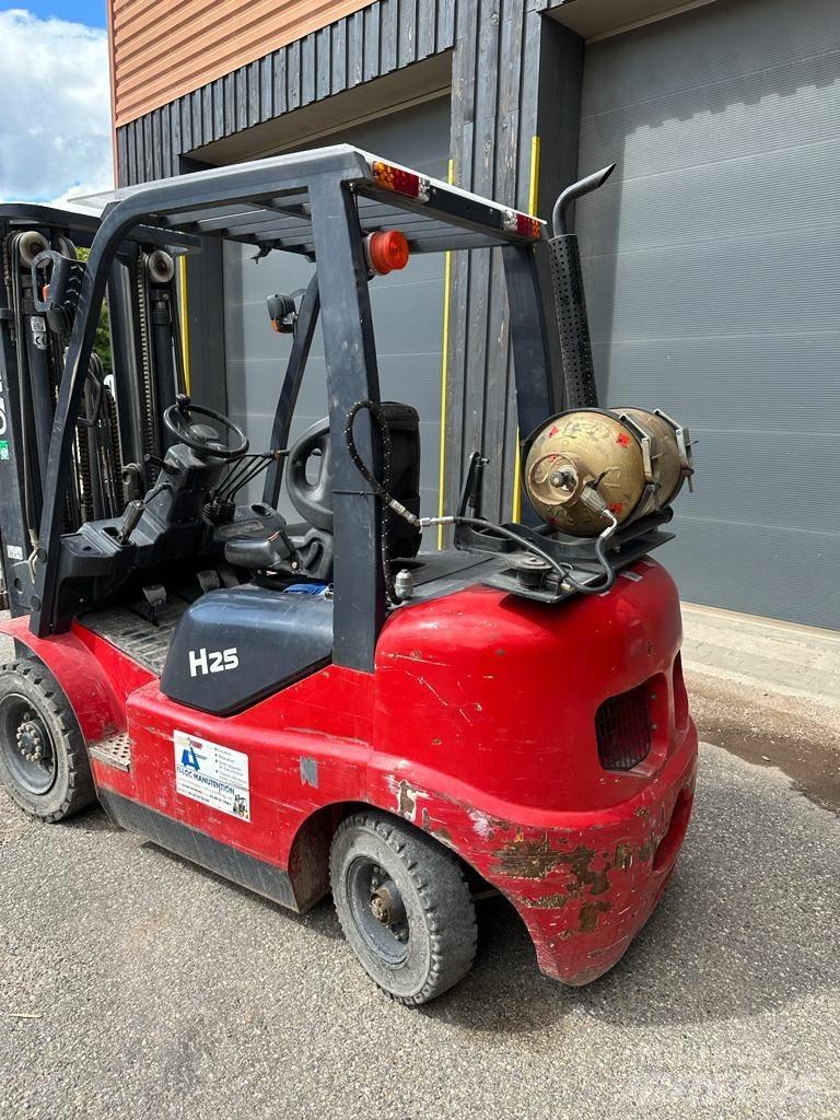  DEMO DM-H 25 VGT Gasolmotviktstruckar