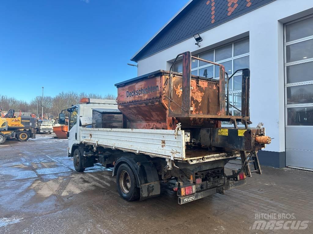 Isuzu N2R 75 D Tippbilar