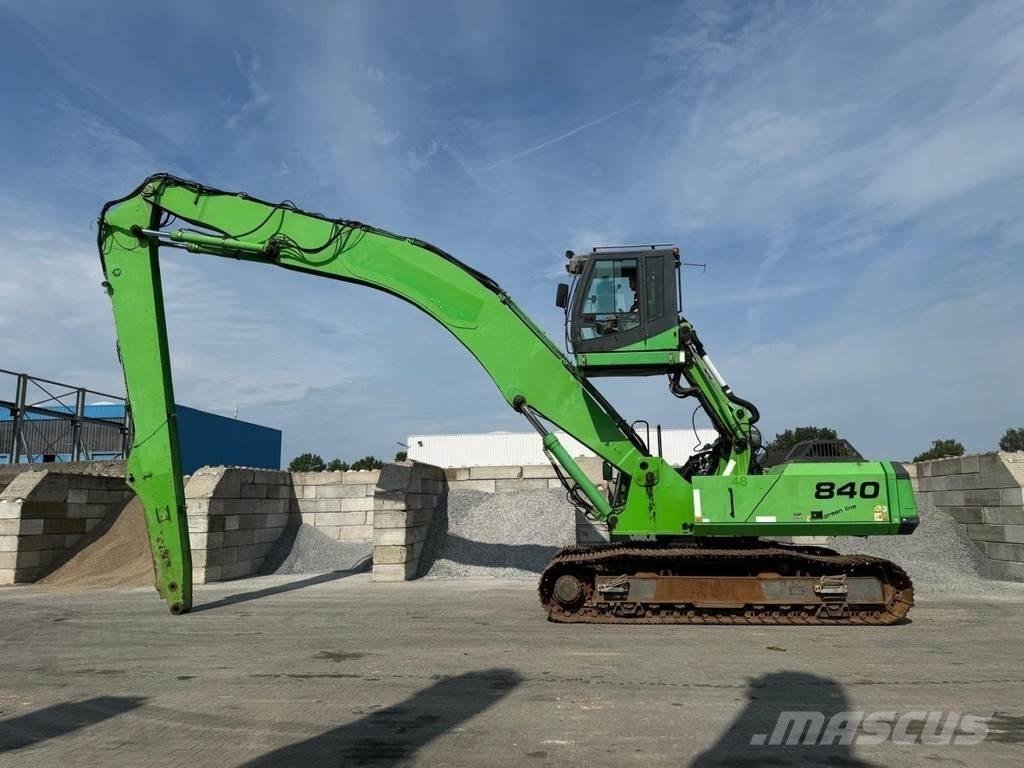 Sennebogen 840R Avfalls / industri hantering