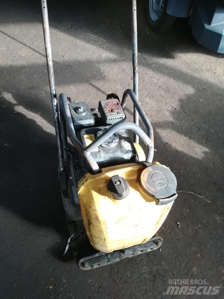  VIBRAČNÍ DESKA LF90 Markvibratorer