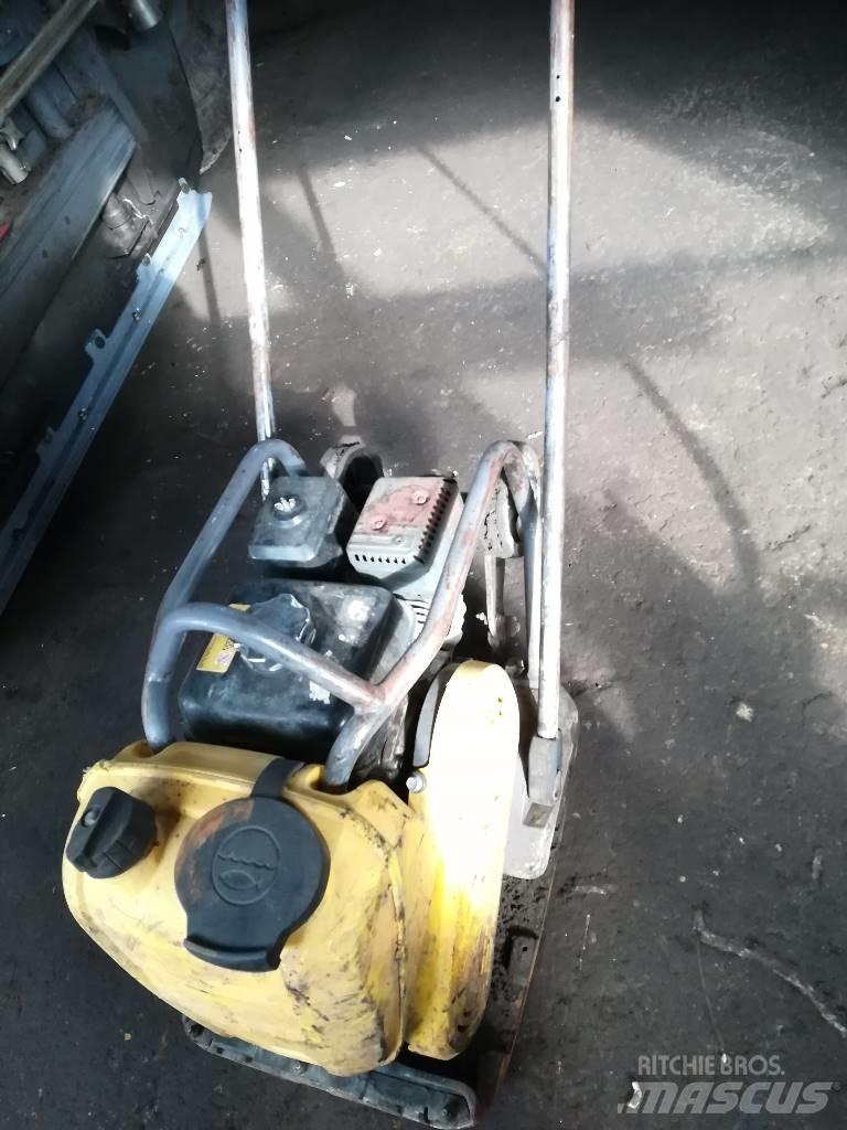  VIBRAČNÍ DESKA LF90 Markvibratorer