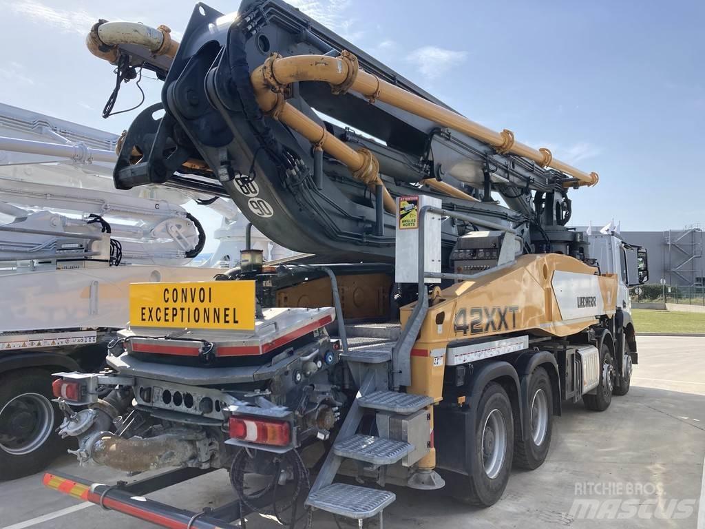 Liebherr THP 42 Lastbilar med betongpump