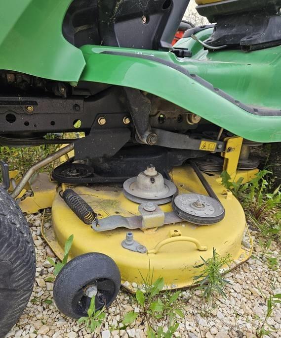 John Deere X 300 R Åkgräsklippare