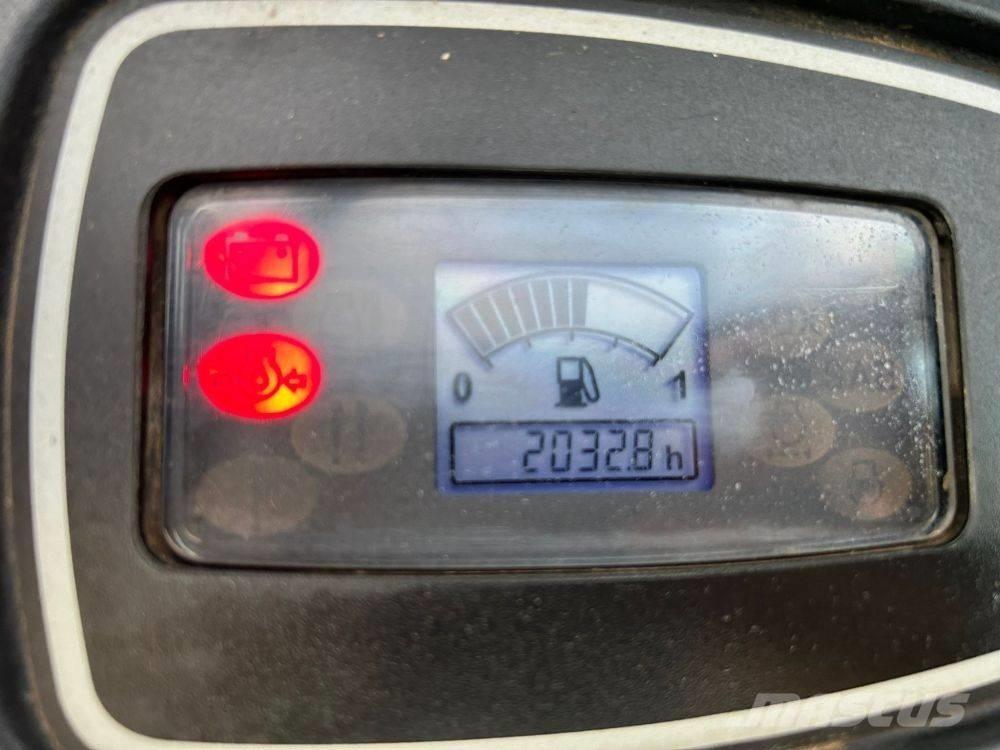 JCB 8025 ZTS Minigrävare < 7t