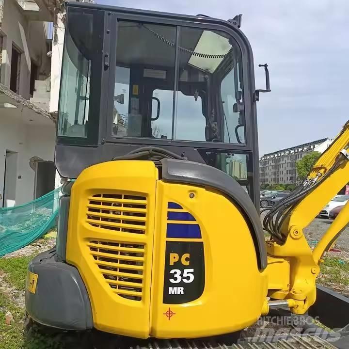 Komatsu PC35MR Bandgrävare