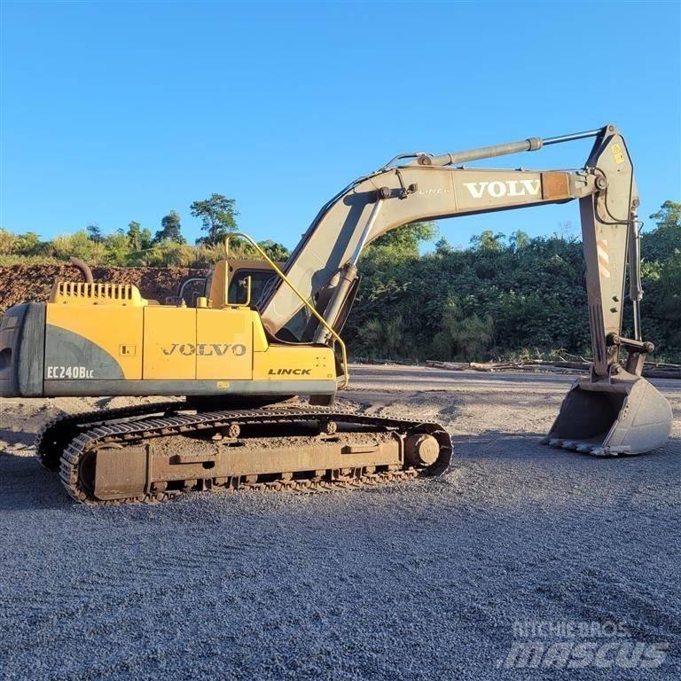 Volvo EC240BLC Bandgrävare