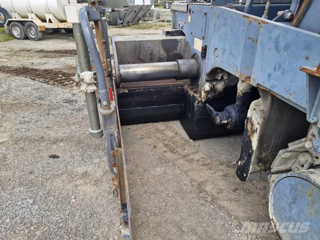 Vögele Super 2100-2 Asfaltsläggningsmaskiner