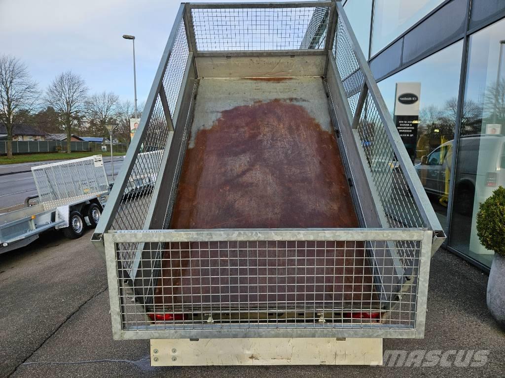 Saris bagtipper Tippsläp