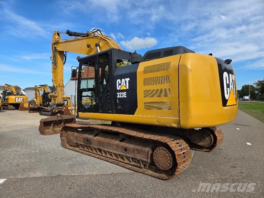 CAT 323EL Bandgrävare