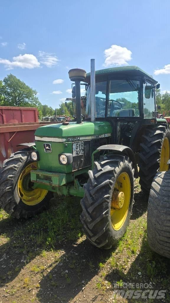 John Deere 2850 Traktorer