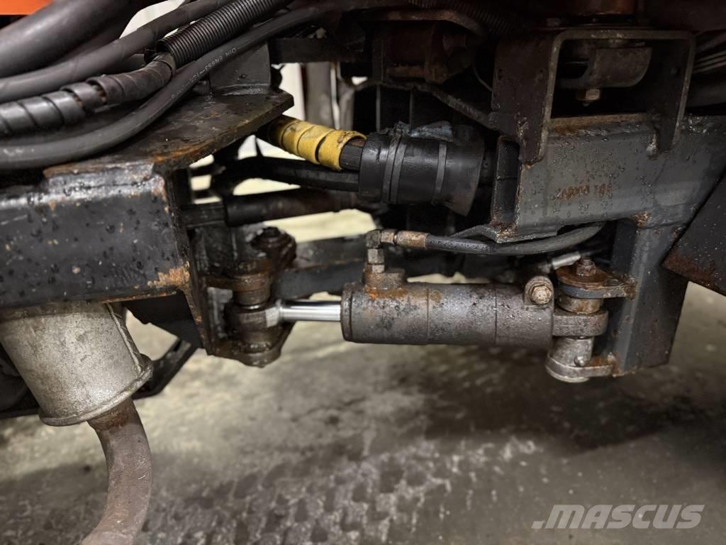 Holder C 240 Redskapsbärare