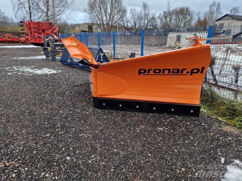 Pronar PUV 3600HD Snöblad och plogar