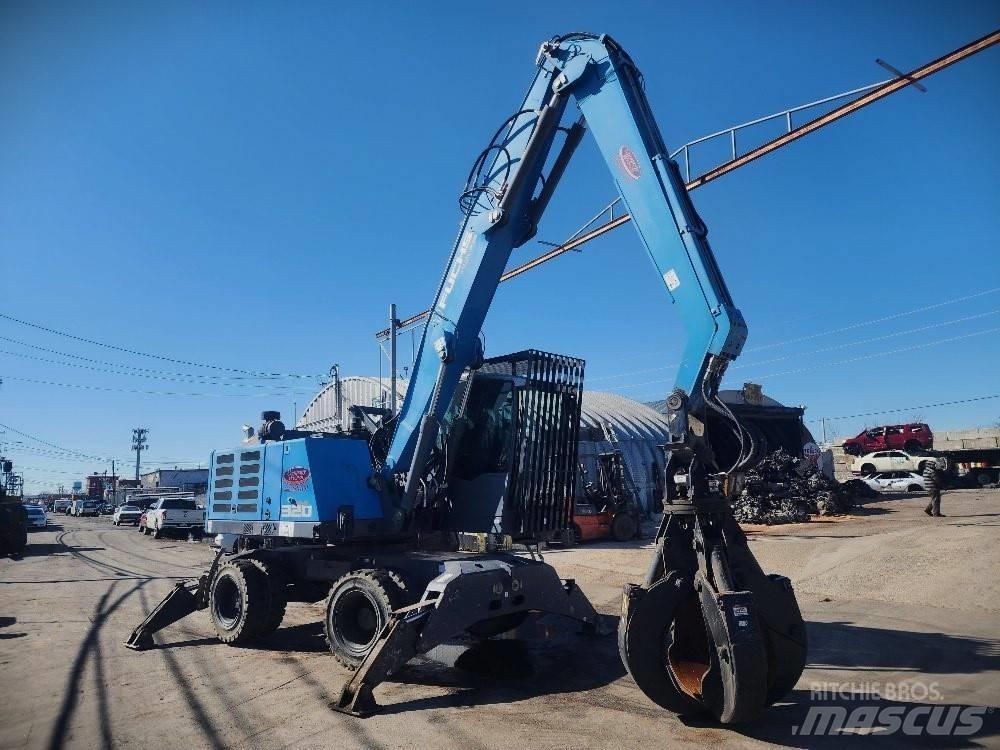Fuchs MLH320 Avfalls / industri hantering